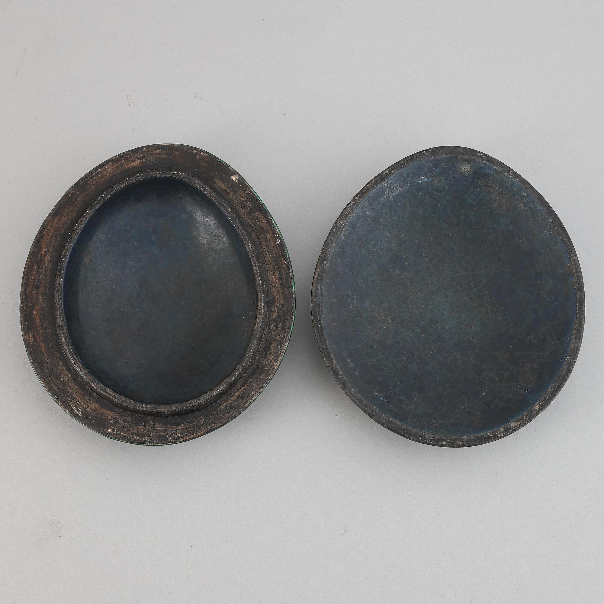 Hans Hedberg, a signed faience box, Biot, France.