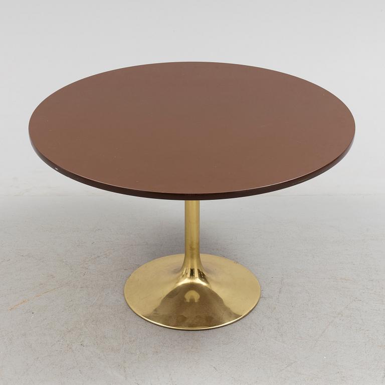 A 1970/80s table.