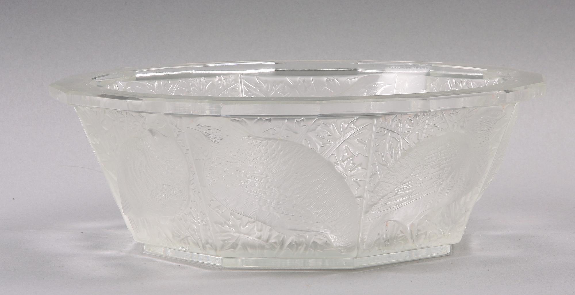 SKÅL, glas, Lalique, Frankrike. Sign.