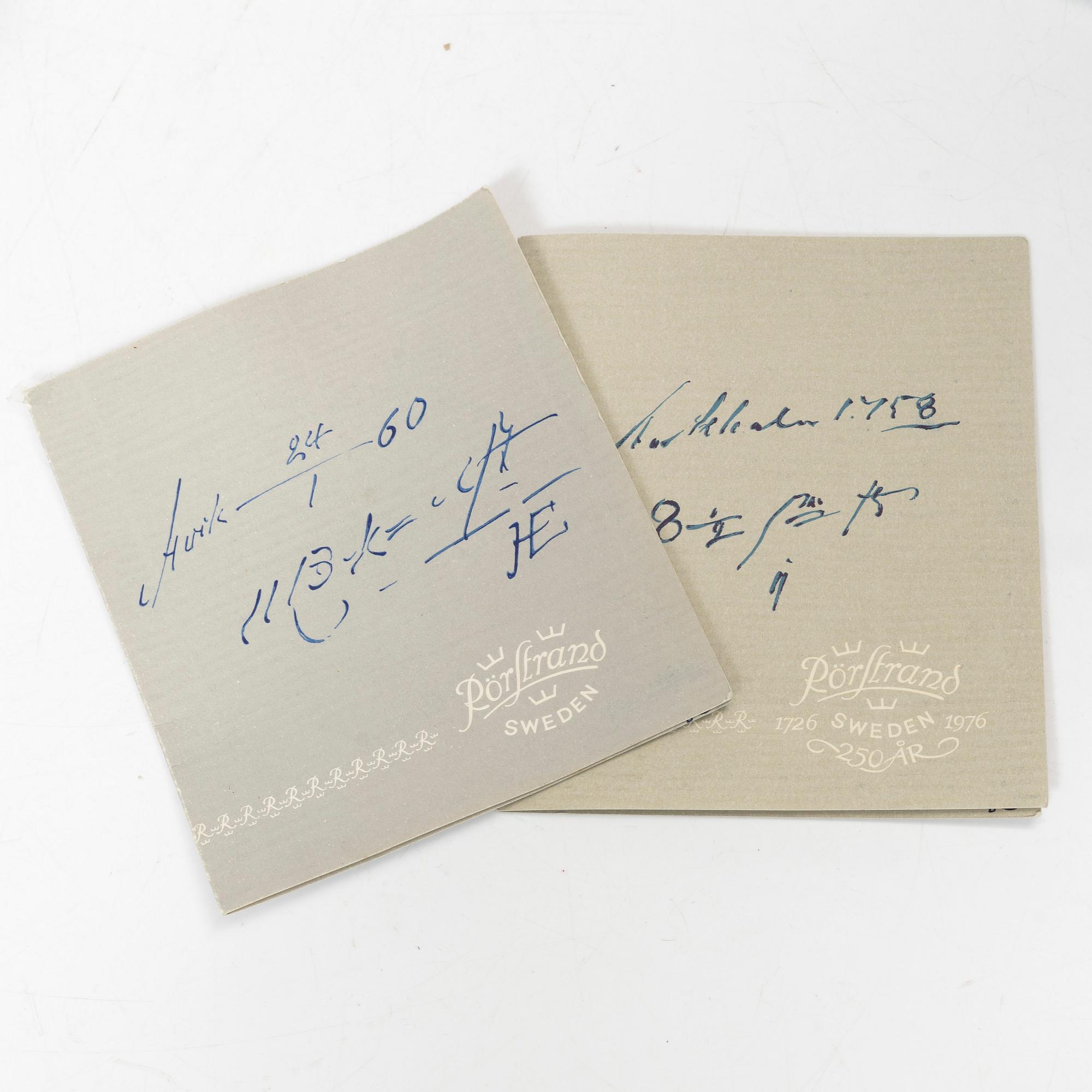 Rörstrand, A porcelain tureen with lid and a platter, after an original from 1758 and 1760, Rörstrand, Sweden, 1970's.