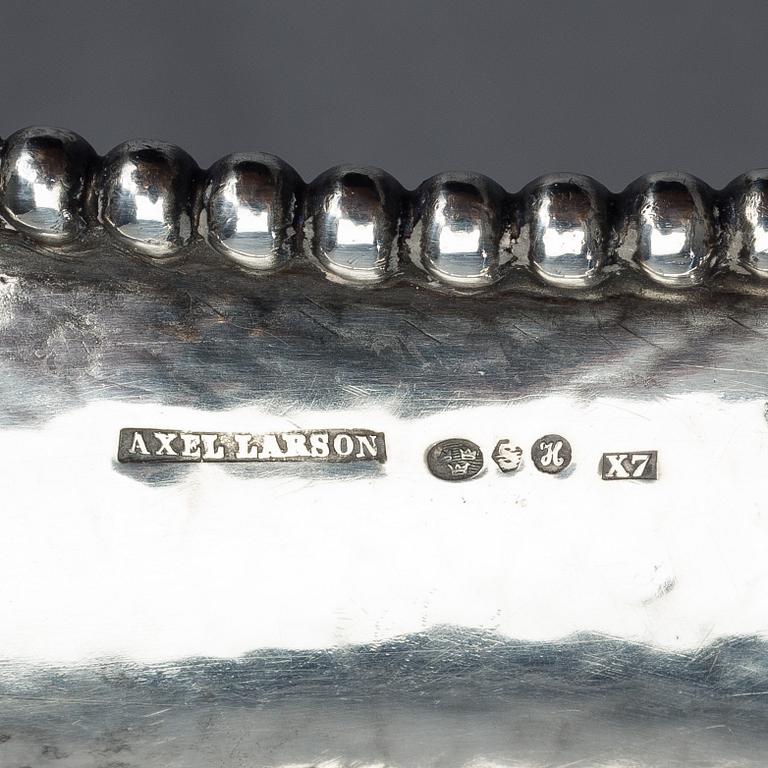 SKÅL, silver, nyklassicism, Axel Larson, Helsingborg 1924. Vikt 868 g.