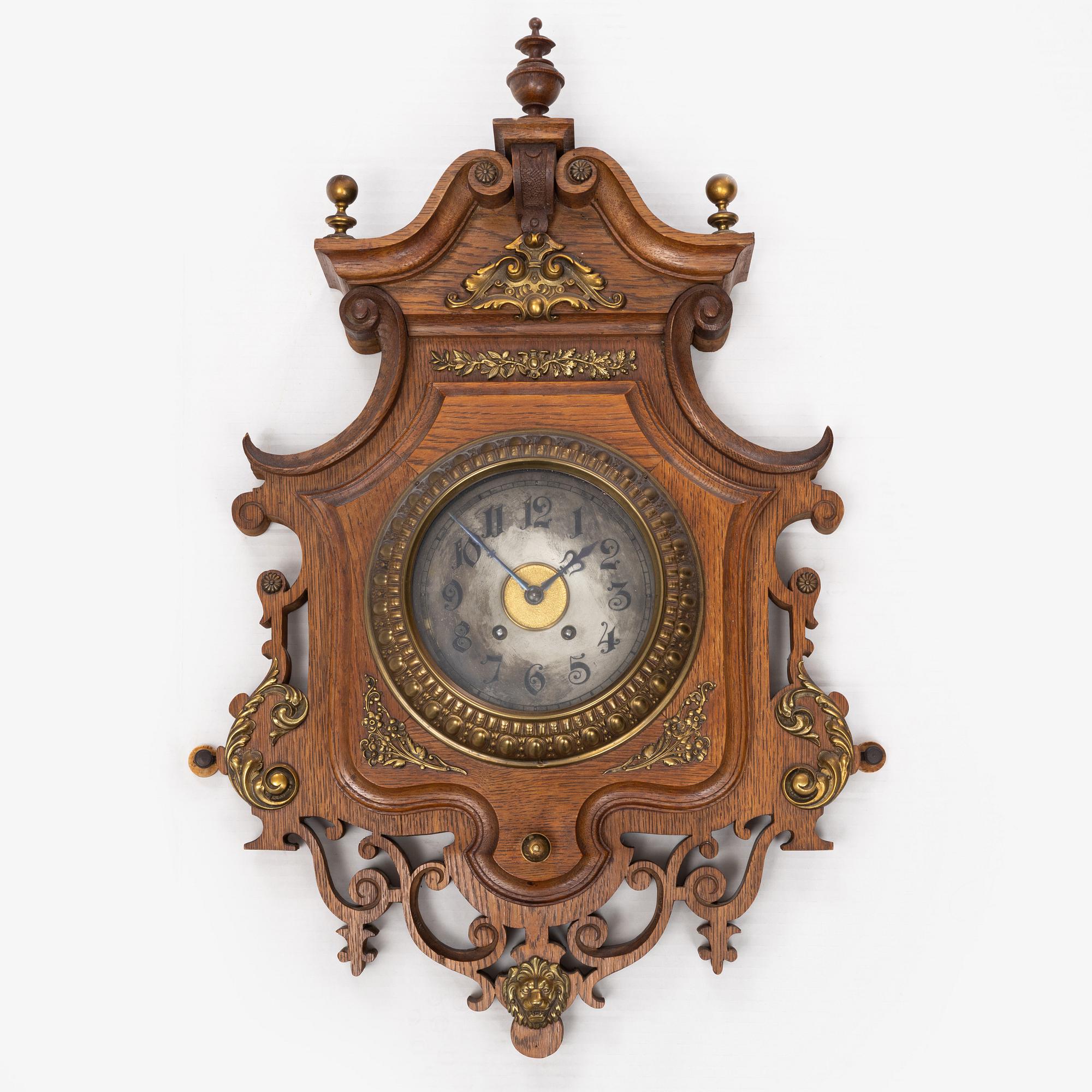 A German wall clock, Lenzkirch, around 1900. - Bukowskis