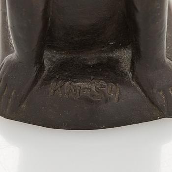 Kai Noramies, Istuva nainen.