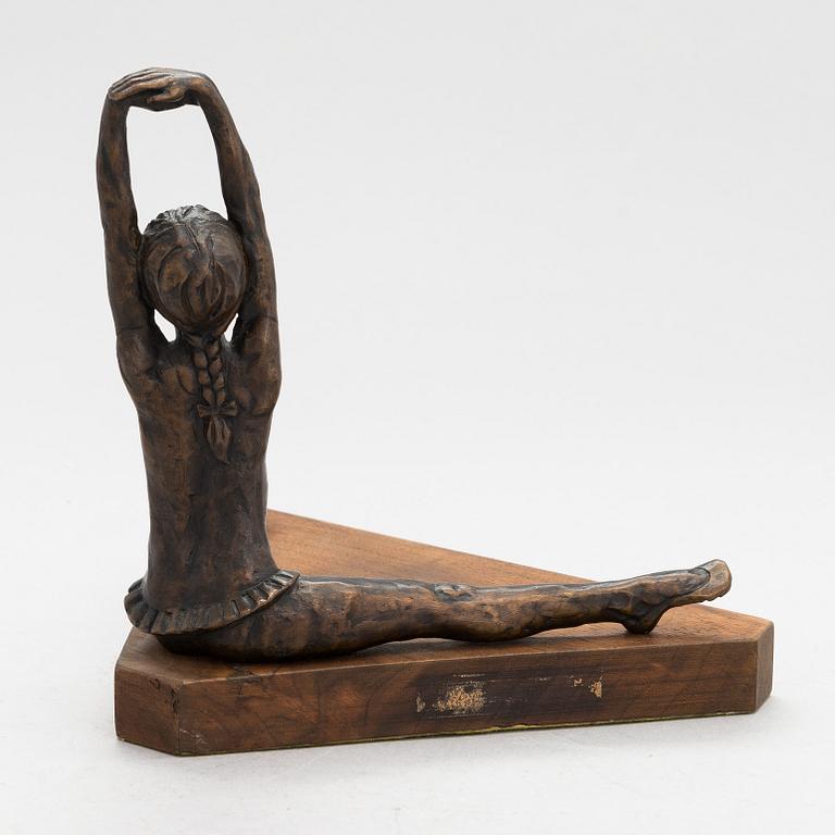 Sterett-Gittings Kelsey, a bronze sculpture, monogramsigned.