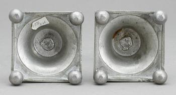 LJUSSTAKAR, ett par, tenn, 1800-tal.