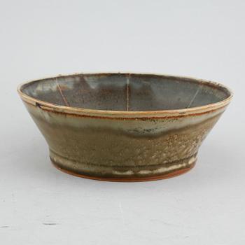 Unique stoneware bowl by CARL-HARRY STÅLHANE, Rörstrand, signed and dated -58.