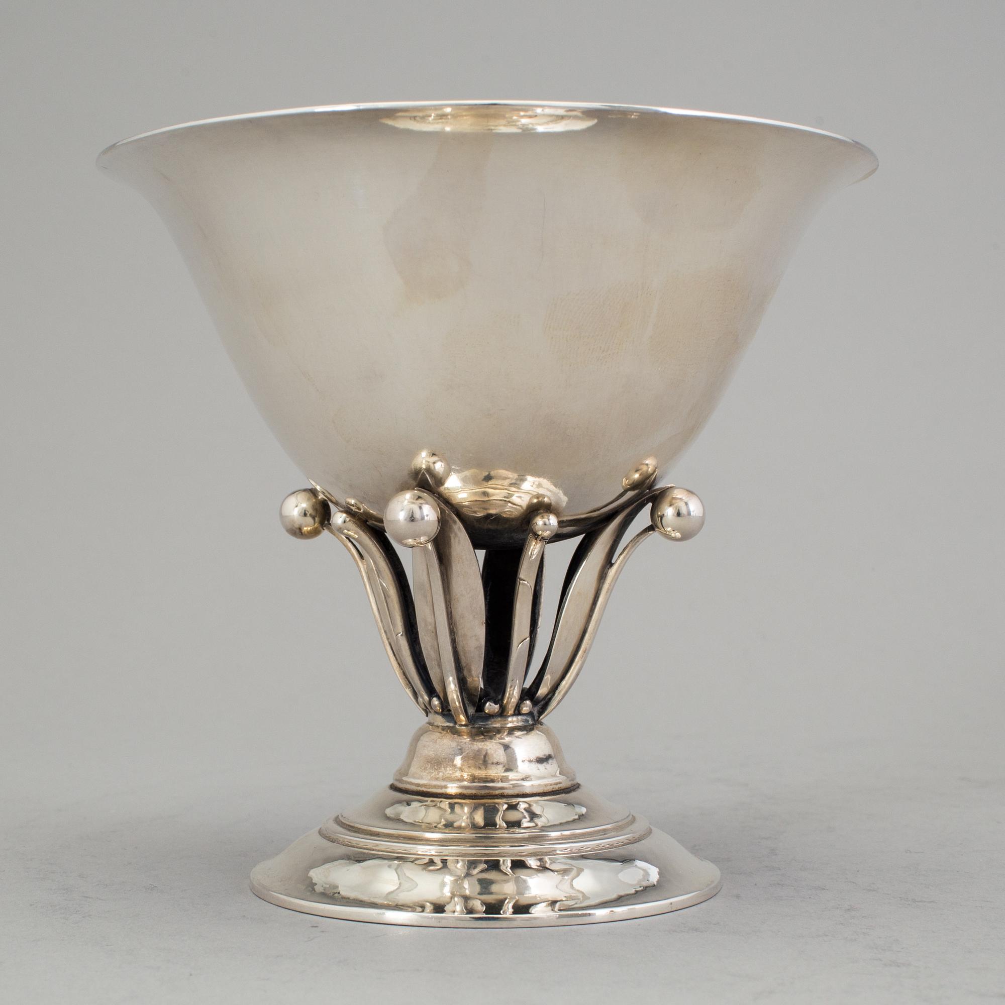 A Danish 20th century silver bowl 17A, mark of Johan Rohde, Georg Jensen 1915-1927.