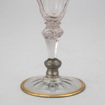 POKALGLAS, 2 st, Böhmen, 1700-talets andra hälft.