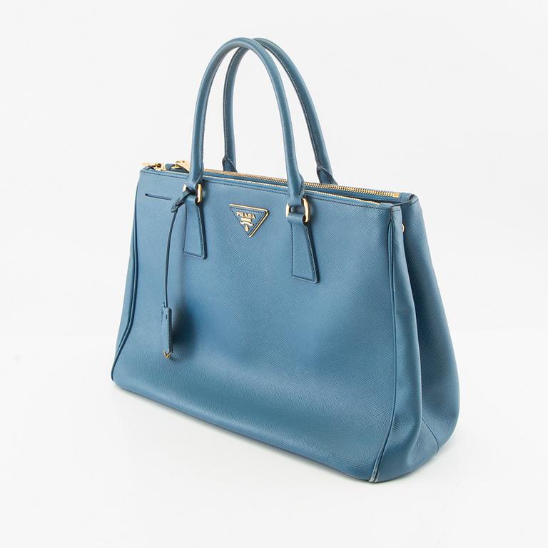 Prada, "Galleria Large" bag.