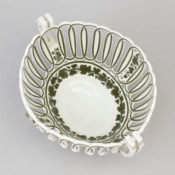 SKÅL, Porslin, Meissen, Tyskland, 1800-talets första hälft.