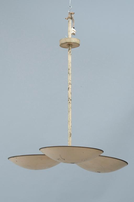 Paavo Tynell, A THREE-LIGHT CEILING LAMP.