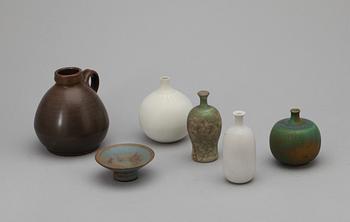 PARTI STENGODS samt LERGODS, 6 delar, bla. Stig Lindberg samt Ingrid och Erich Triller, Tobo, 1900-talets andra hälft.