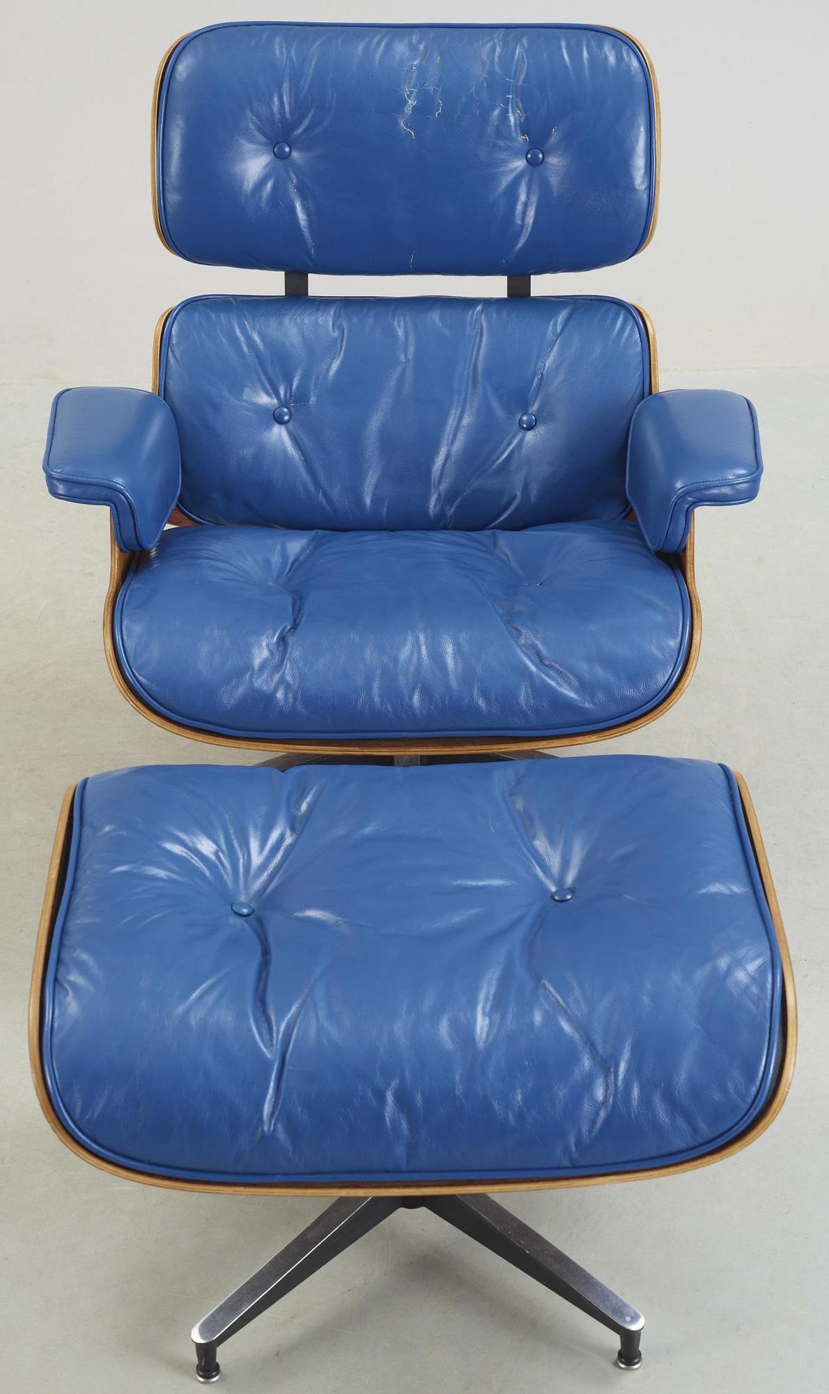 CHARLES & RAY EAMES, "Lounge Chair and ottoman", Herman Miller, USA.