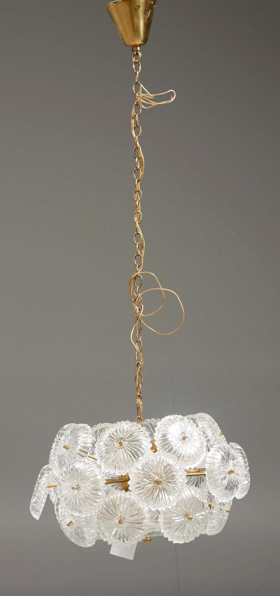 TAKLAMPA, Eriksmålaglas, 1900-tal. H 22, diam 40.