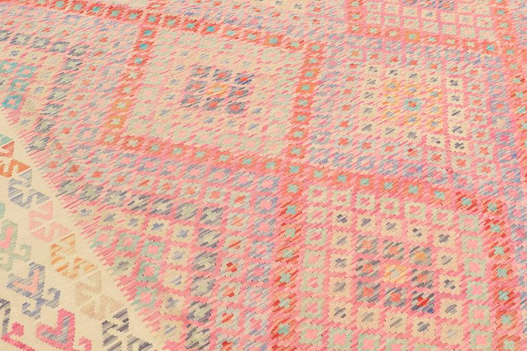 A CARPET, Kilim, ca 292 x 265 cm.