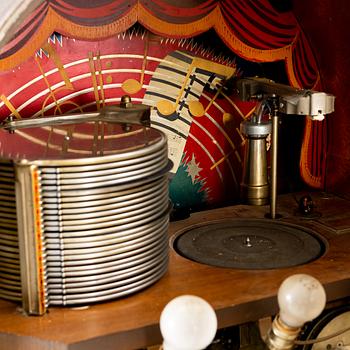 Jukebox, Wurlitzer, modell 1015, The Rudolph Wurlitzer Company.