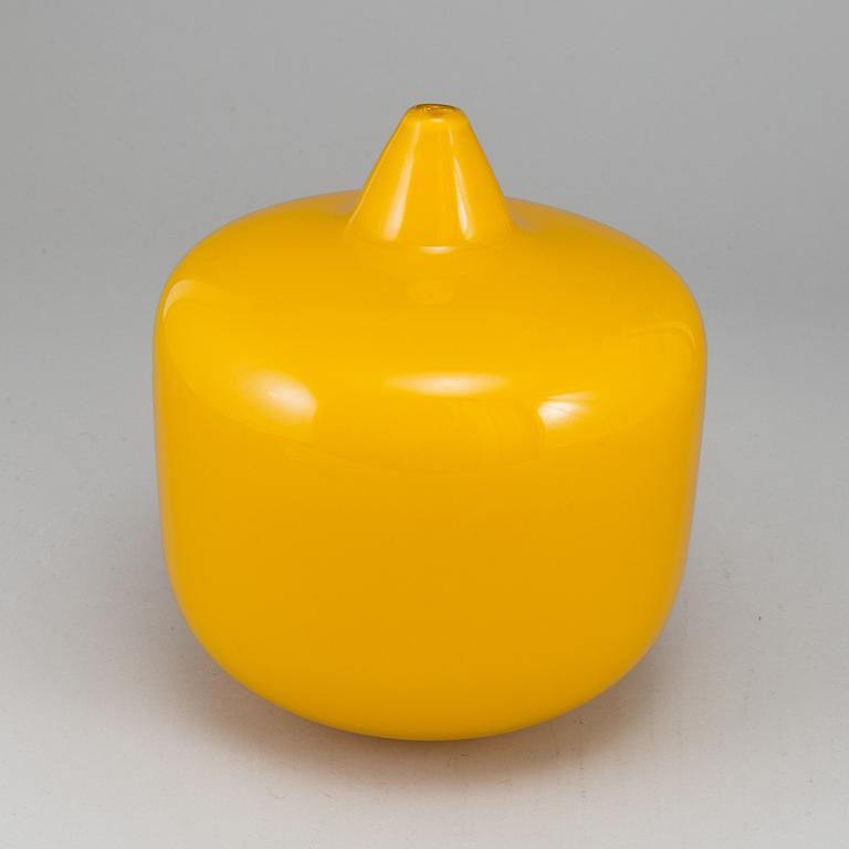 INGEBORG LUNDIN, a glass vase, Orrefors.