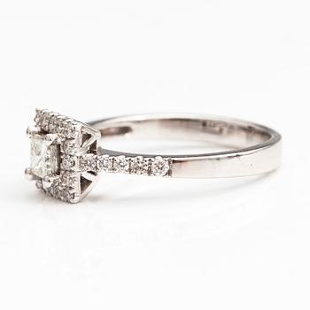 SORMUS, 18K valkokultaa, princess- ja briljanttihiottuja timantteja n. 0.58 ct yht.