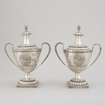 Berndt Johan Frodelius, sockerskålar, ett par, silver, Marstrand 1788. Gustavianska.