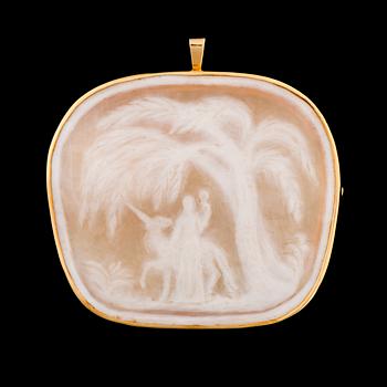 A CAMEO PENDANT / BROOCH, 18K gold. Eva Gyldén 1957, set by Heikki Kaksonen, Helsinki Finland 1962.