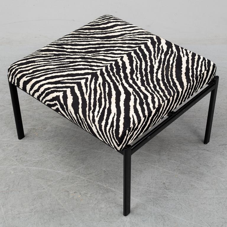 A 'Kiki' bench by Ilmari Tapiovaraa for Artek, designed 1960.