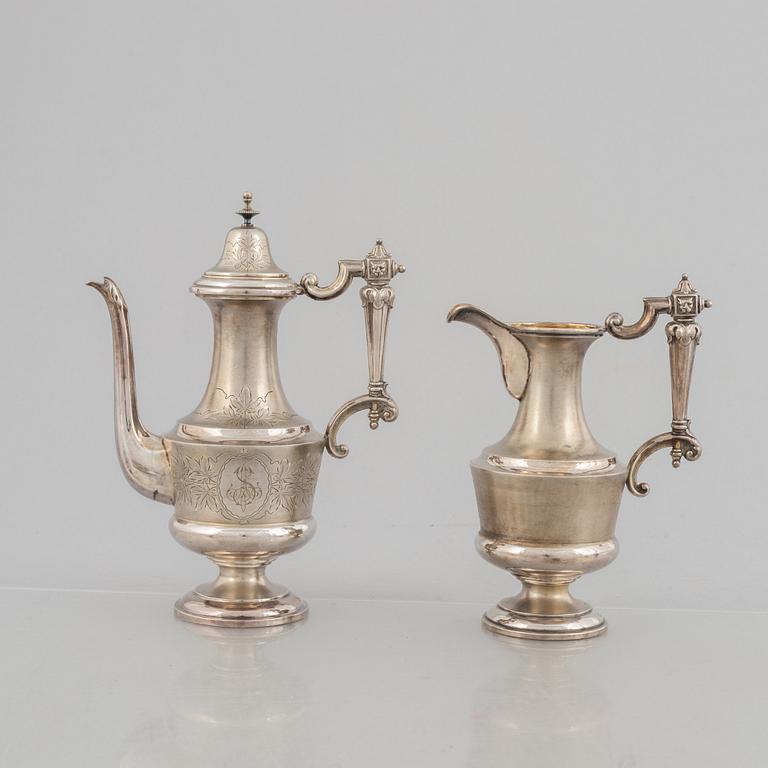 An Austro-Hungarian silver coffee service, Vienna 1867-1922 (5 pieces).