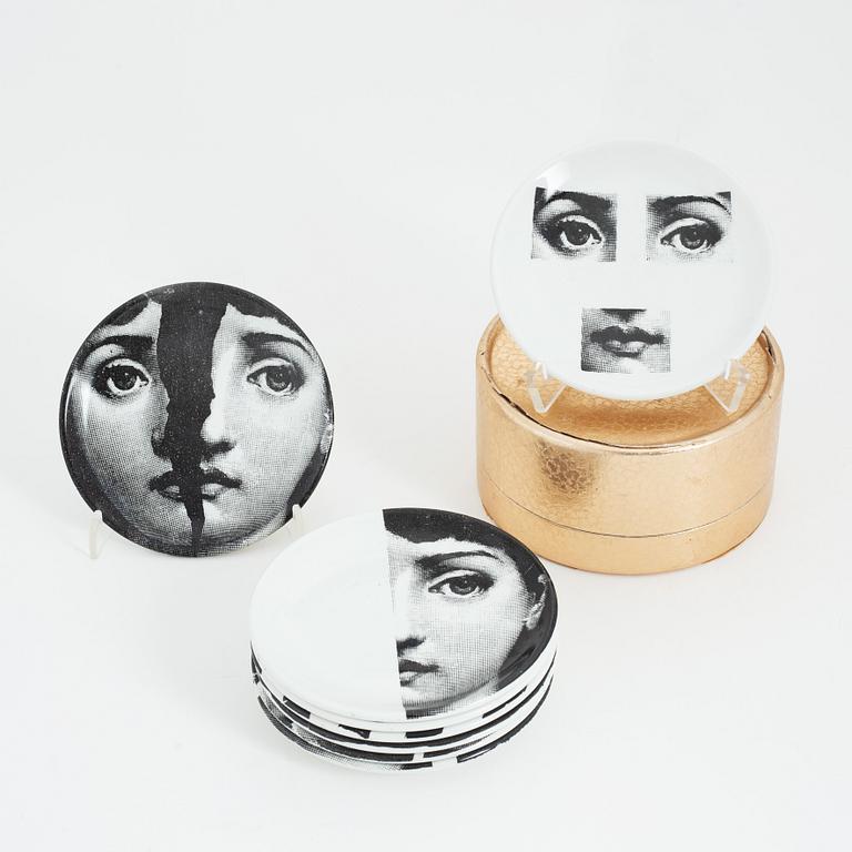 Fornasetti, coasters, 8 st, porslin, "Tema e Variazioni", Italien.