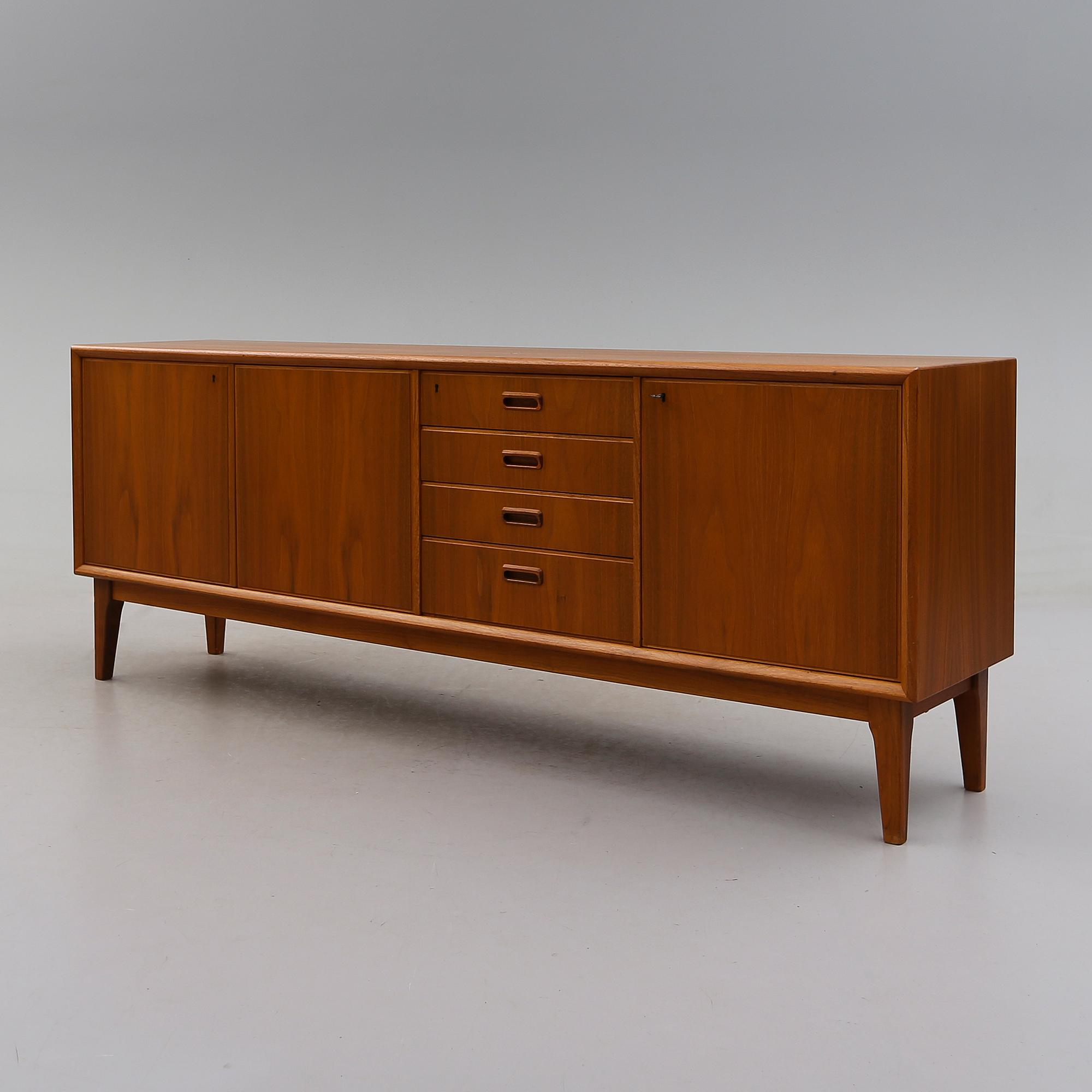 SIDEBOARD, 1900-talets andra hälft.