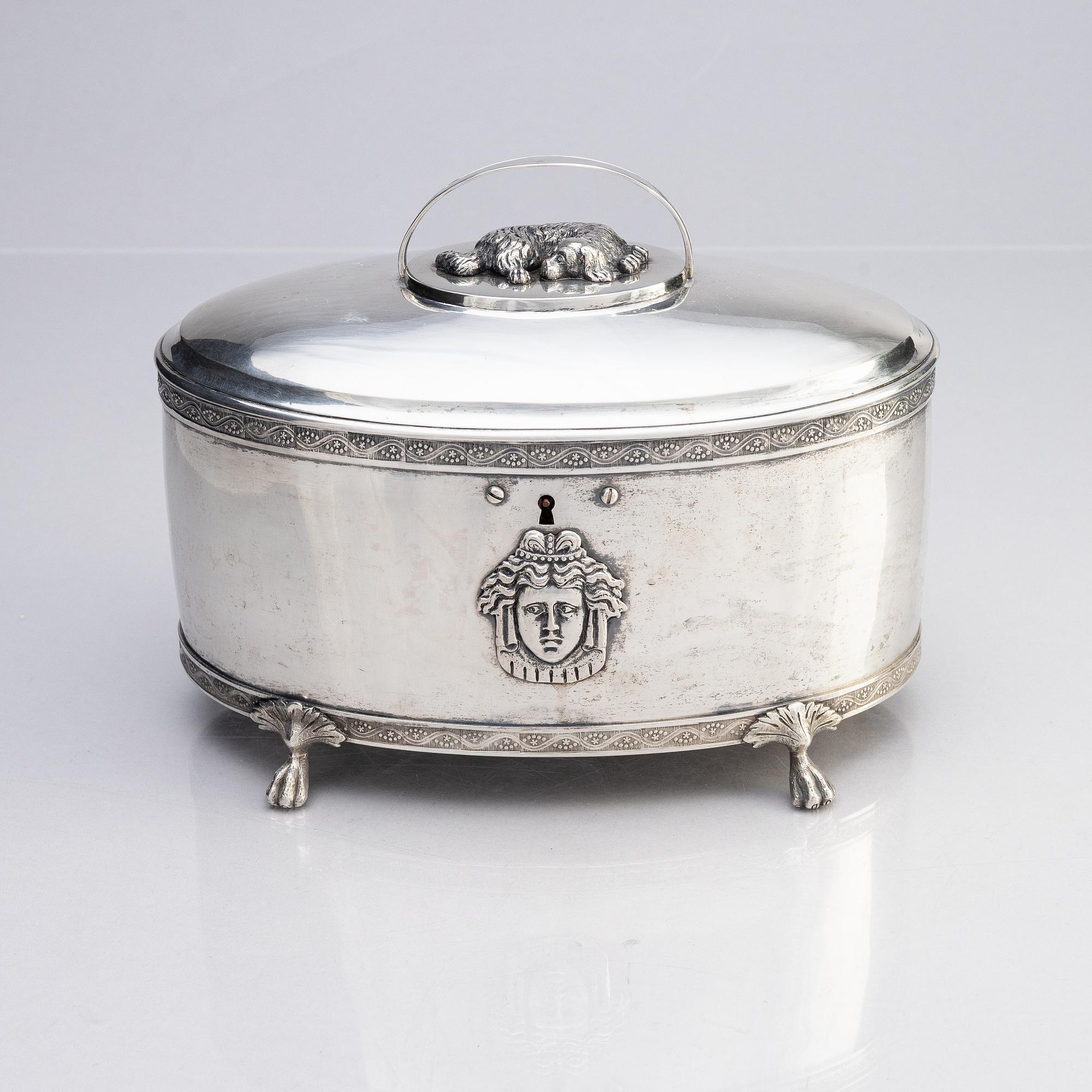 Anders Emanuel Blomquist, sockerskrin, silver, Vadstena 1825. Empire.