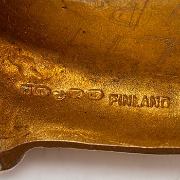 Björn Weckström, Brosch "Vit kluster", 14K guld och odlade pärlor. Lapponia 1969.