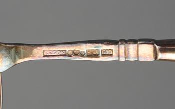 PARTI SILVER, 5 delar, bland annat en matsked av Petter Fastberg, Ystad 1802. Vikt ca 300 gram.