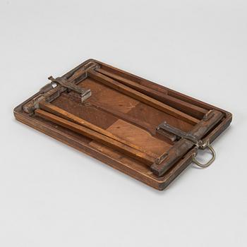 Tray with legs, England, circa mid-20th century.