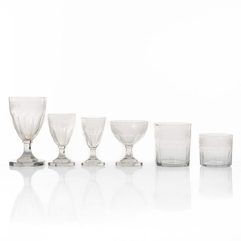 Gerda Strömberg, an 115-piece 'Hörningsholm' glass service, Strömbergshyttan, Sweden.