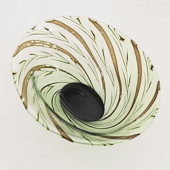 Eva Englund, skål samt flaska/vas, graalteknik, Orrefors, 1977-1978.