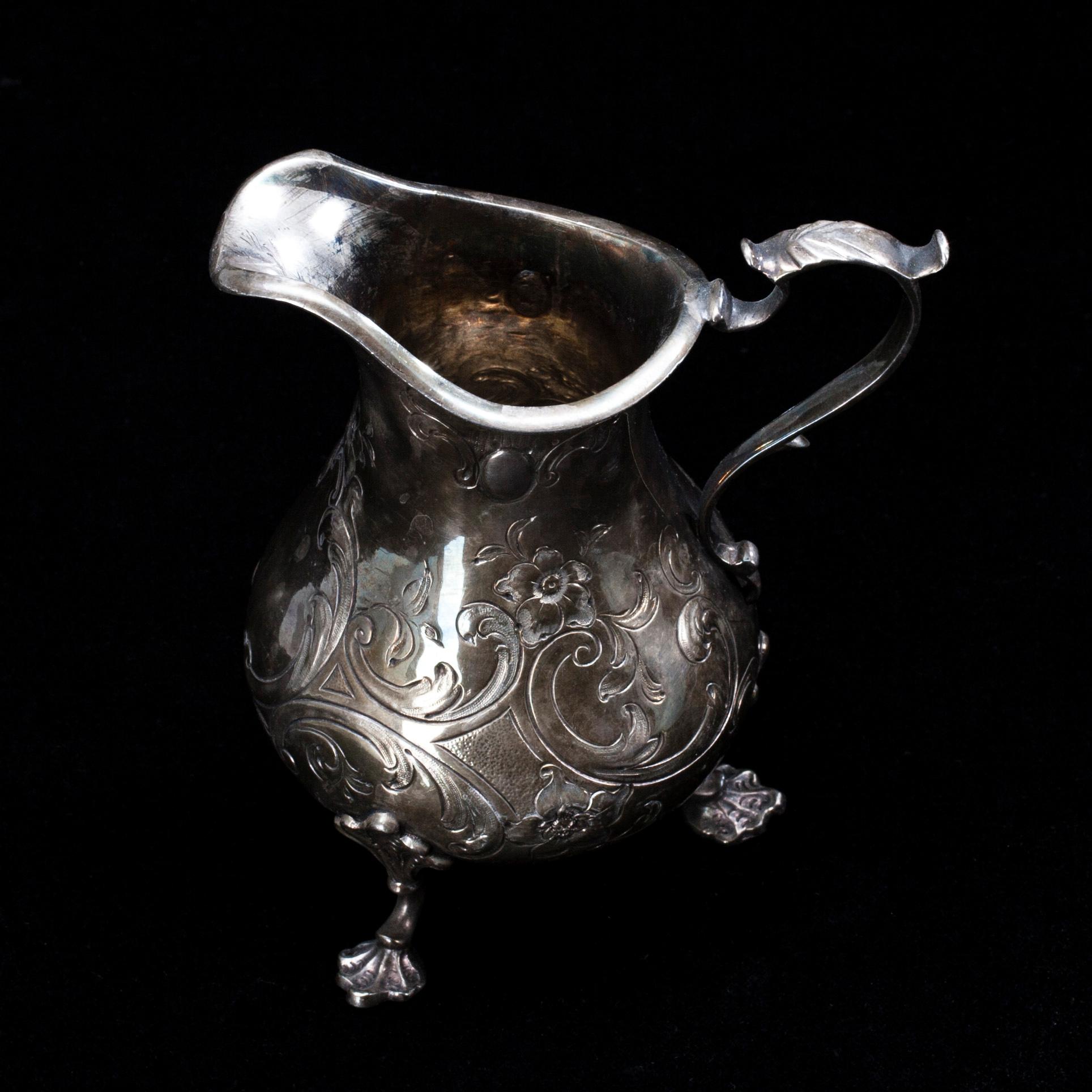 MJÖLKKANNA, silver, England, London 1851, vikt 193 g.