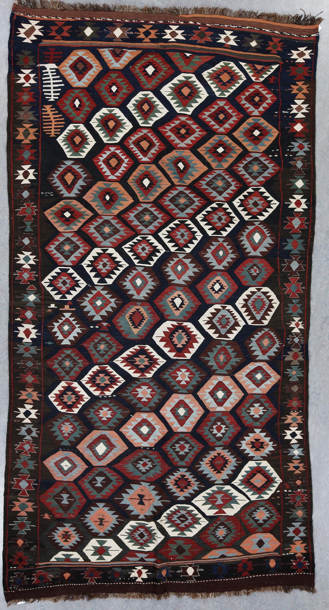 KELIM, old, sannolikt Veramin, ca 315x170 cm.