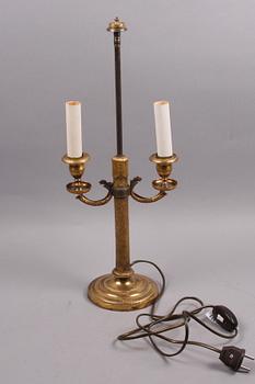 BOUILLOTTELAMPA, mässing, empire, 1800-talets första hälft.