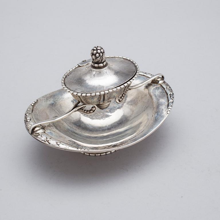 Georg Jensen, skål, Köpenhamn ca 1915- 1919, 830/1000 silver.