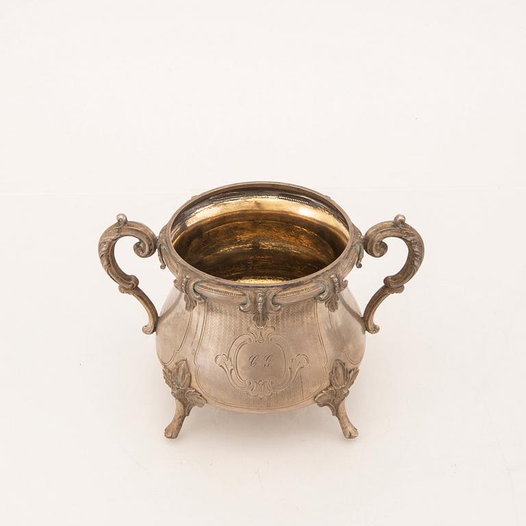 A Russian 19th century silver set of creamer and suger bowl , weight 613 grams.