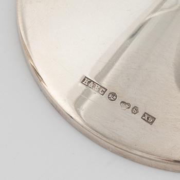 Supkoppar, ett par, bägare samt snapsglas, silver. Bl a Cesons, Göteborg 1972.