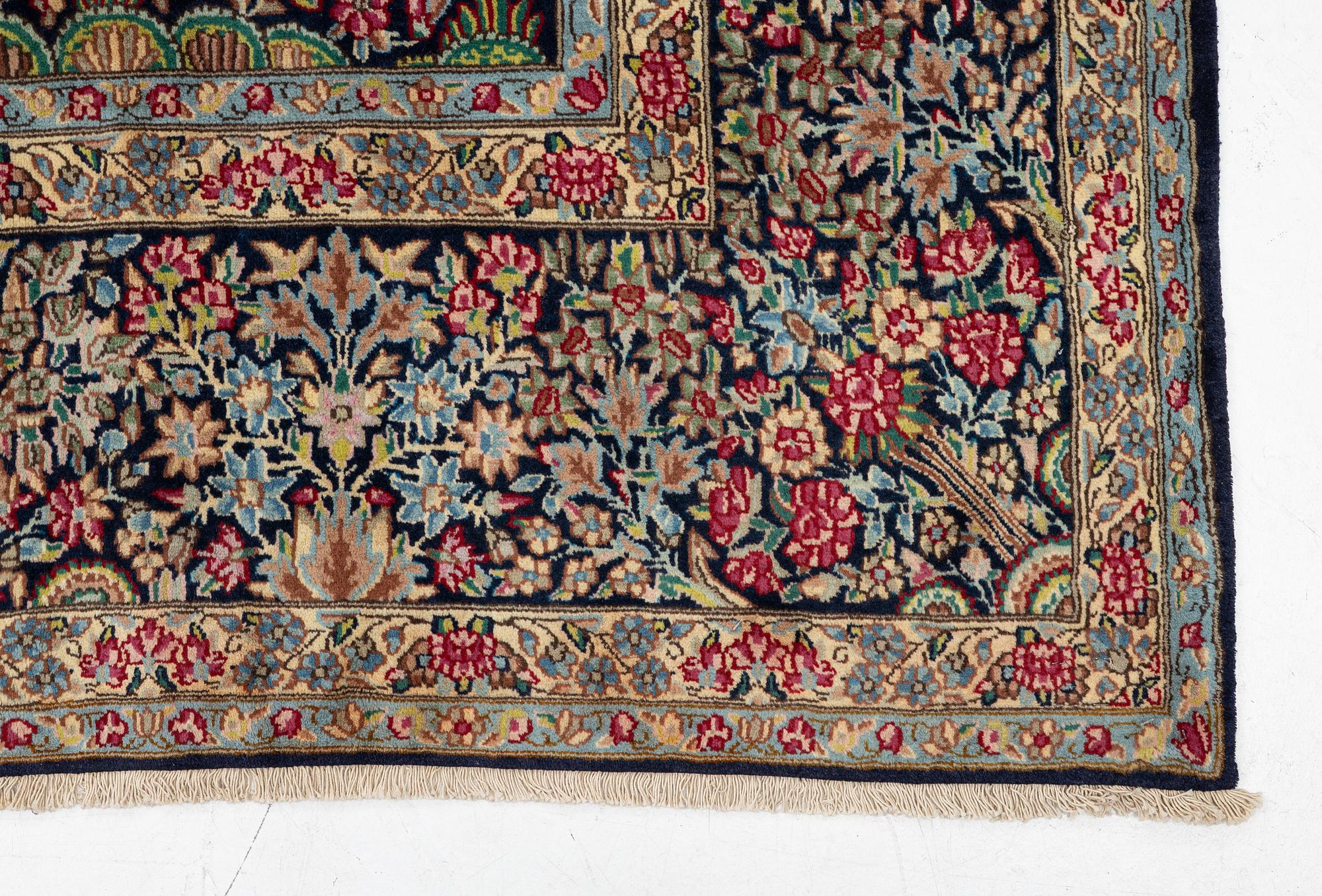 Carpet Kerman approx. 430 x 315 cm.