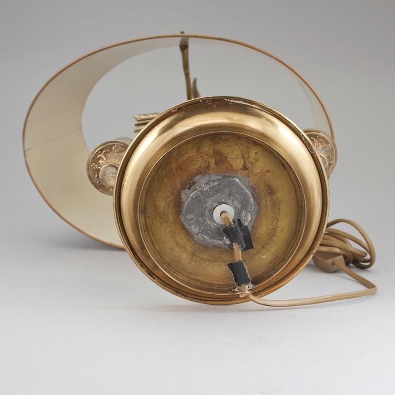 SKRIVBORDSLAMPA, empirestil, 1900-talets första hälft.