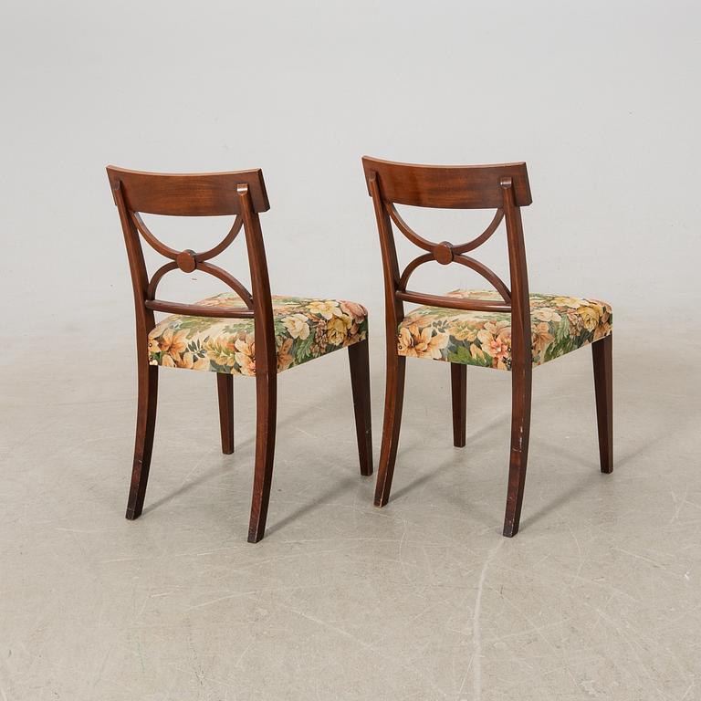 Stolar ett par sk Bellmanstol 1800-tal.