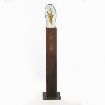 Kjell Engman, skulptur, glas, unik, på piedestal, Kosta Boda.