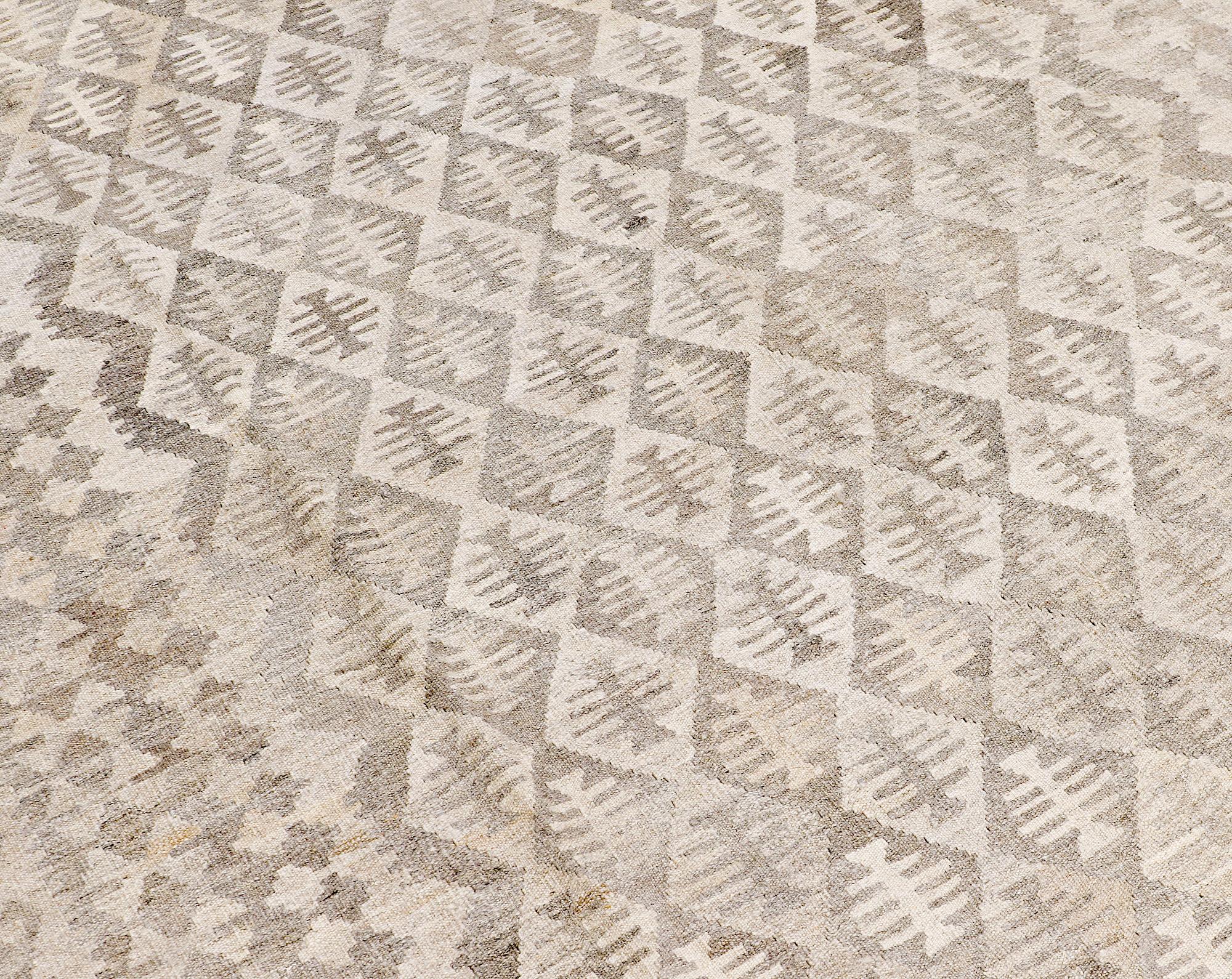 A carpet, Kilim, ca 294 x 197 cm.