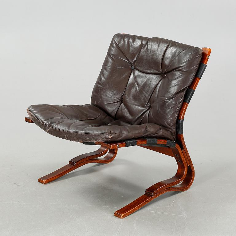 A lounge chair, second half of the 20th century.