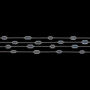 1020. COLLIER, trappslipade akvamariner, tot. 82 ct.