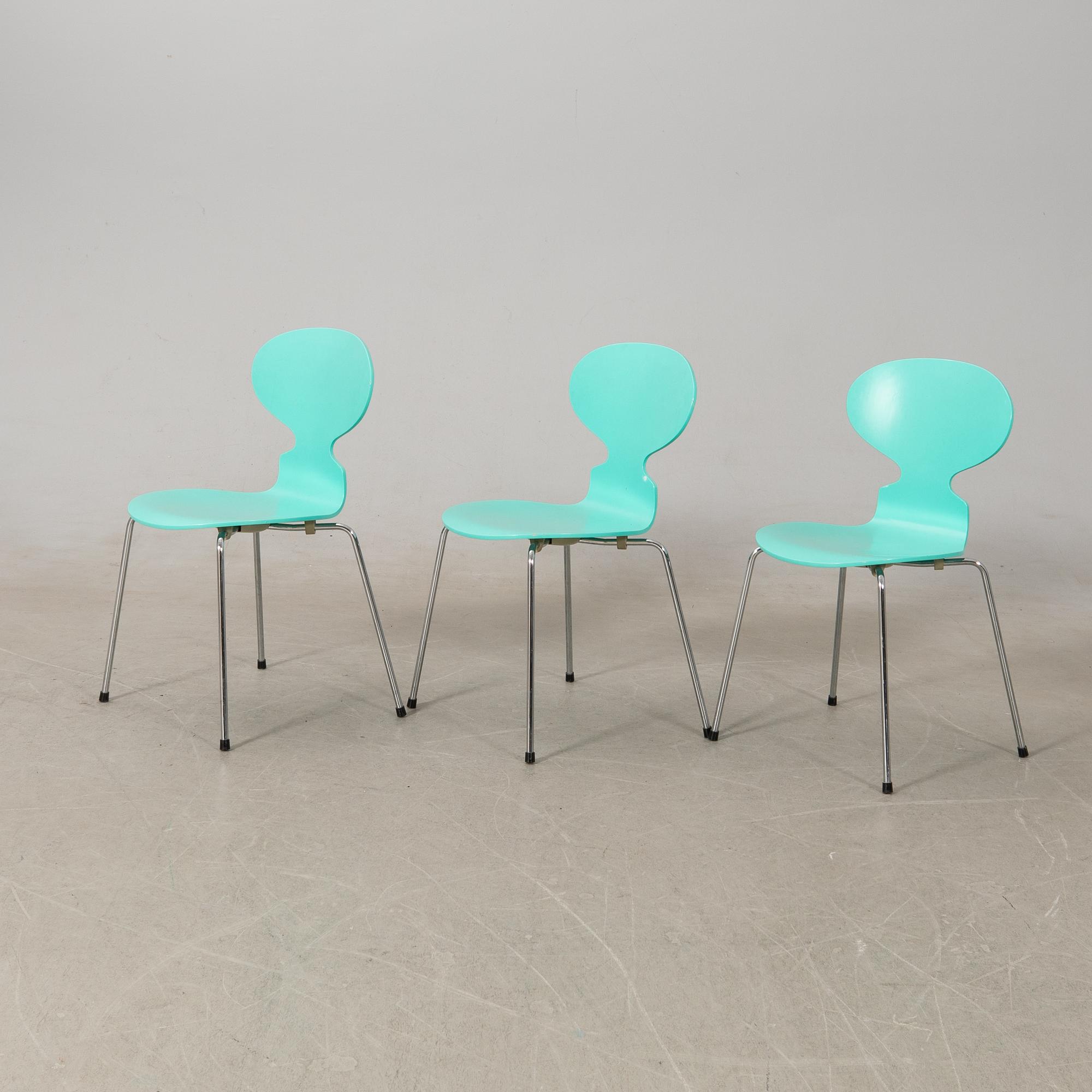 Arne Jacobsen, stolar 5 st, "Myran", Fritz Hansen, 1993.