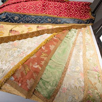 Eight 20th century first half tablecloths by Luigi Bevilaqua och Rubelli, Venice Italy.