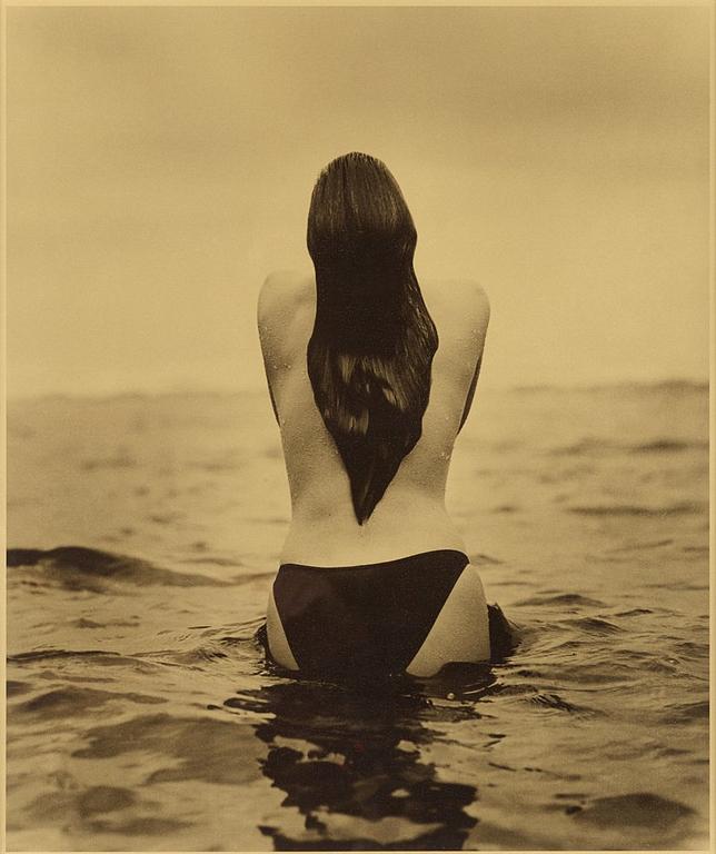 Herb Ritts, "Woman in Sea, Hawaii", 1988.